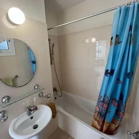 Apartamento The Flat, Gateway To Desired Experiences Peyia
