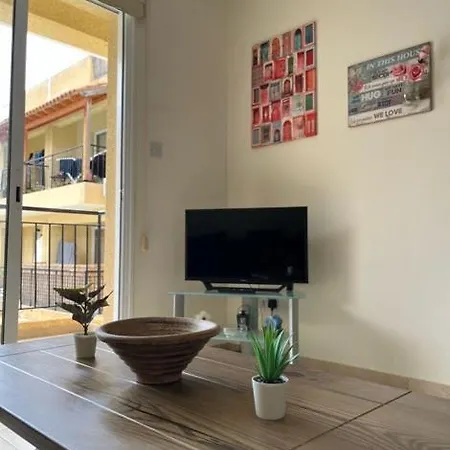 Apartment The Flat, Gateway To Desired Experiences *